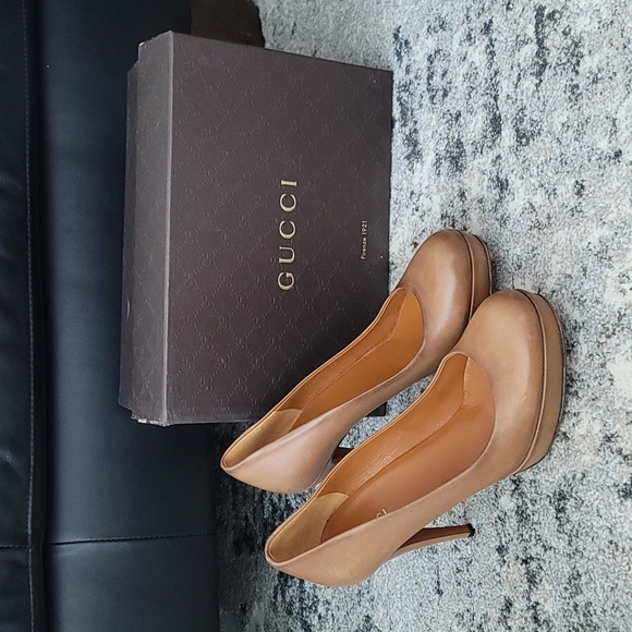 Gucci heels 39 - Picture 1 of 4